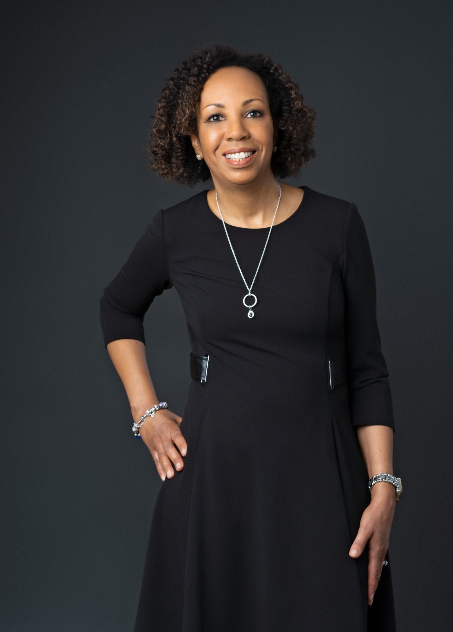 AndreaMcLean-ROUNDONE-07387-EditAndreaMcLean Final Headshots-kapupatelphotography (2)